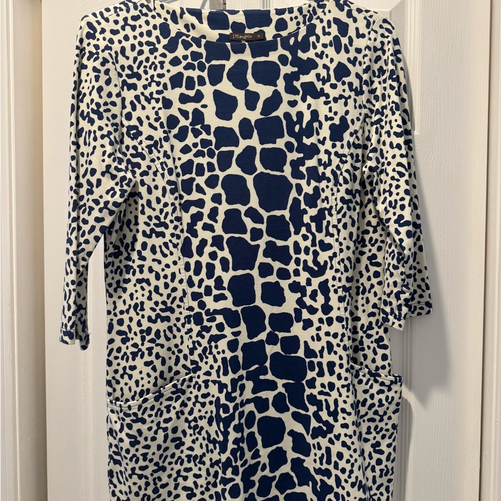 J. McLaughlin Navy and Cream Patterned Top